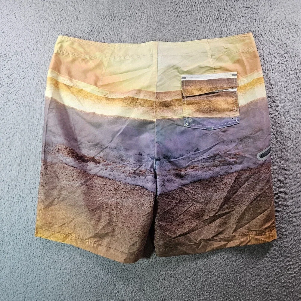 $99 NWT Tommy Bahama Board Shorts Swim Trunk Men's 40 - No Liner Sunset‎ Break